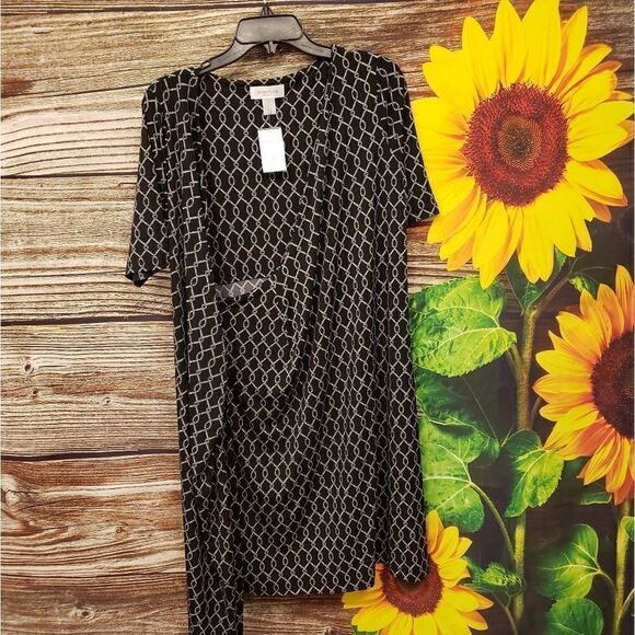 Motherhood Maternity black/white midi dress NWT - Picture 5 of 6